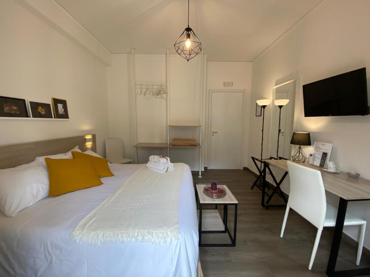 Ma&Mi Light Rooms Cefalù Kültér fotó